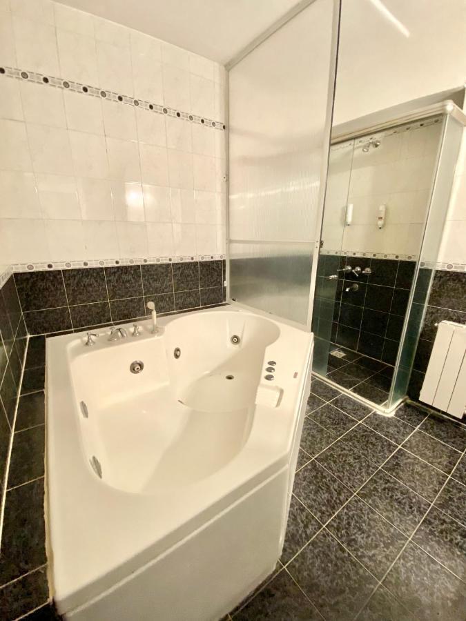 Hotel Atlantico Suites Мар-дель-Плата Экстерьер фото